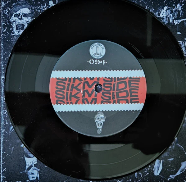 Sikm / The Slads: Split 7" - Image 4