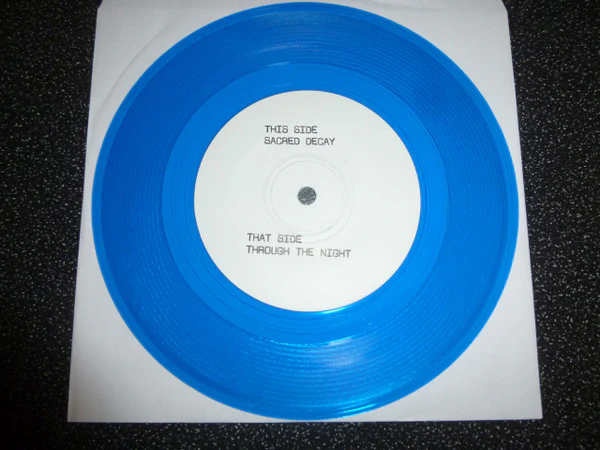The Estranged: Sacred Decay 7" - Image 3